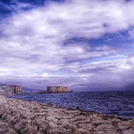 Blue Dream - Ad Un Passo Dai Castelli E Dal Mare - Chiaia Διαμέρισμα Νάπολη